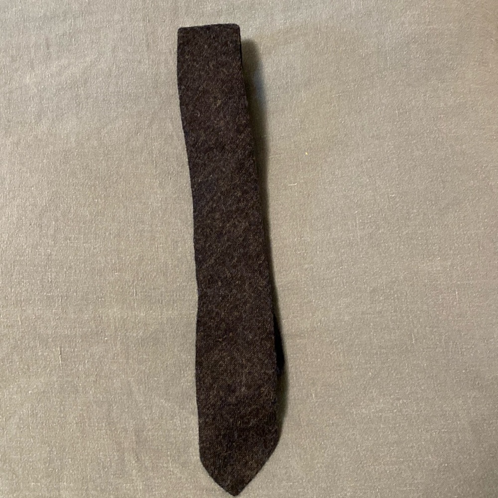 Brooks Brothers Made in USA 100% blue wool tie